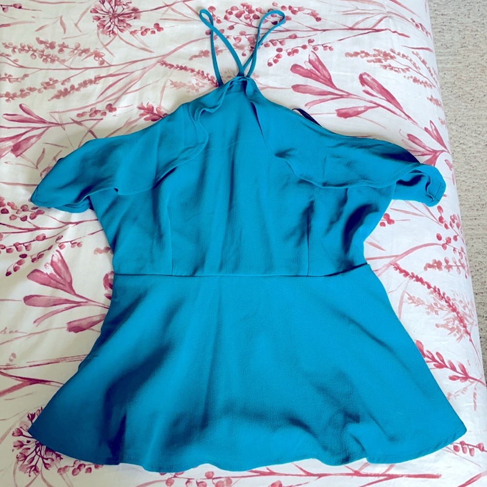 New without tags. Monteau Medium Top